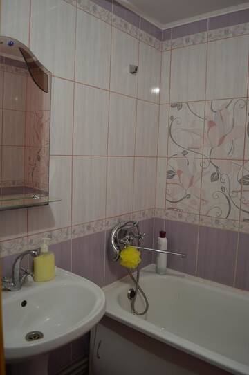 Фото Апартаменты Apartment in the City Center г. Новая Каховка 2